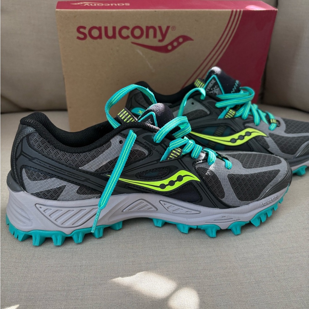 Saucony Women's Athletic Shoes - Gray and Teal